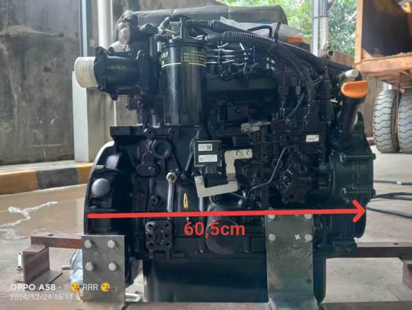 Yanmar diesel engine 4TNV98 is used in excavators and lawn mowers.